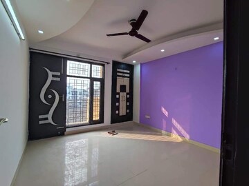 2 BHK Builder Floor For Rent in Chattarpur