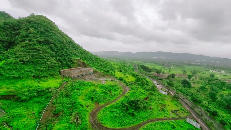 Garden, wadhwa-wise-city-south-block-phase-1-b1-wing-a2 2 Bedroom 650 Sq.Ft. Apartment In Old Panvel Navi Mumbai 7841873