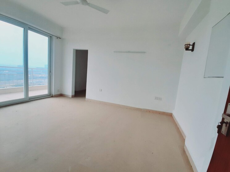 Room, puri-diplomatic-greens-phase-i 4 Bedroom 2950 Sq.Ft. Apartment In Sector 111 Gurgaon 7841940