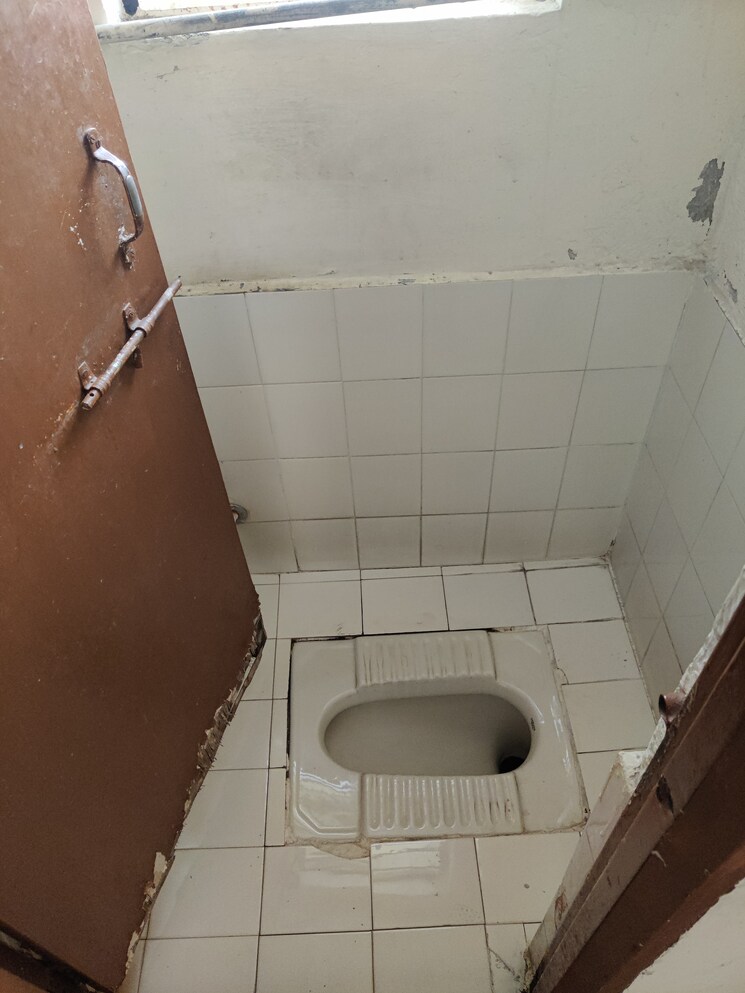 Bathroom, wadgaon sheri 1 Bedroom 550 Sq.Ft. Apartment In Wadgaon Sheri Pune 7842057