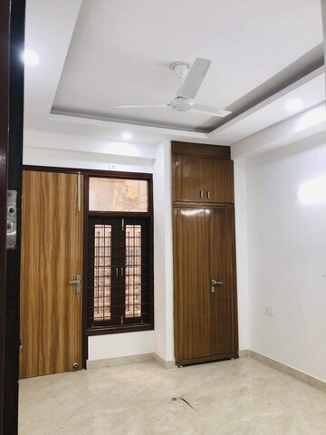 1 BHK Builder Floor For Rent in Chattarpur