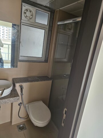 Furnished Amenities in 2 BHK Apartment at Emerald Isle 2, Powai – for Rent