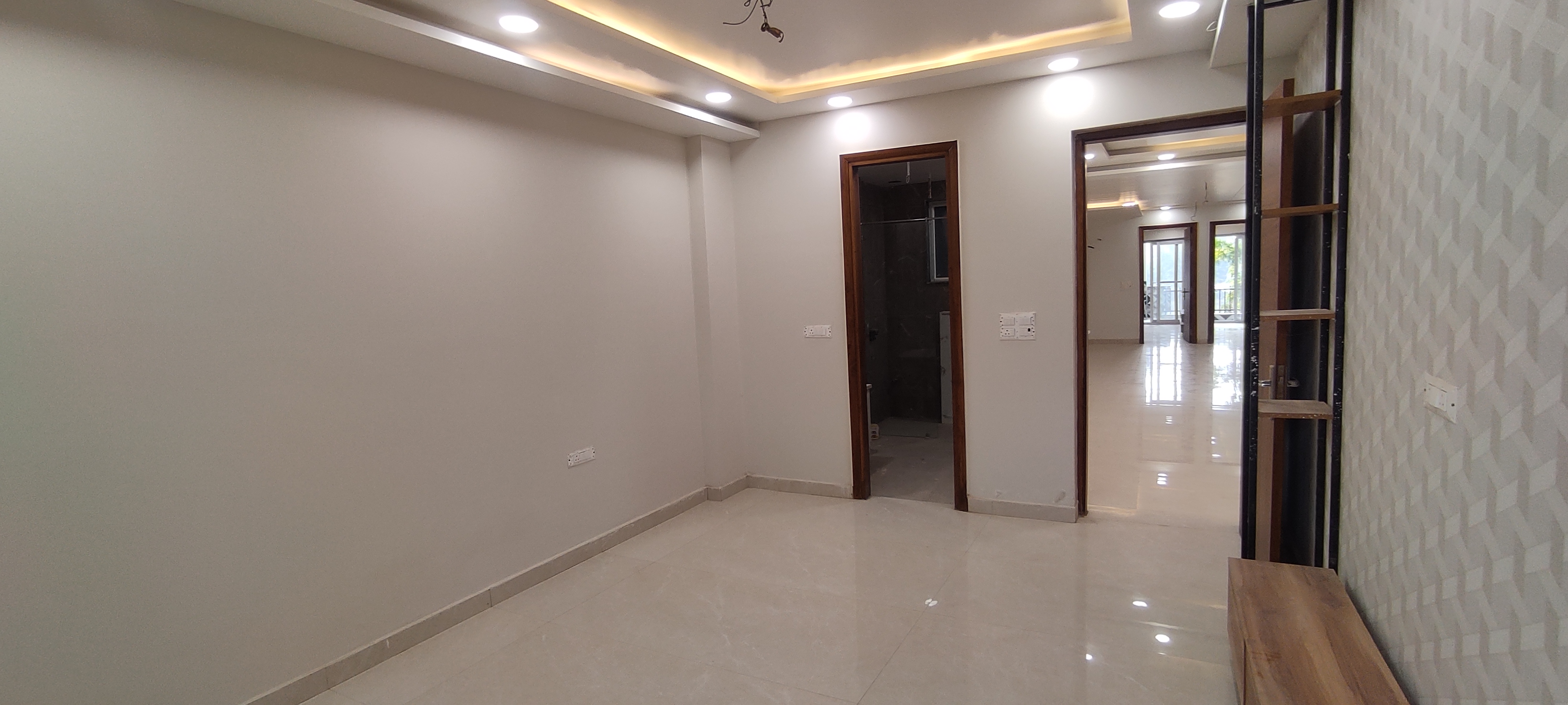 4 BHK + Servant Room Builder Floor For Sale in Sector 85