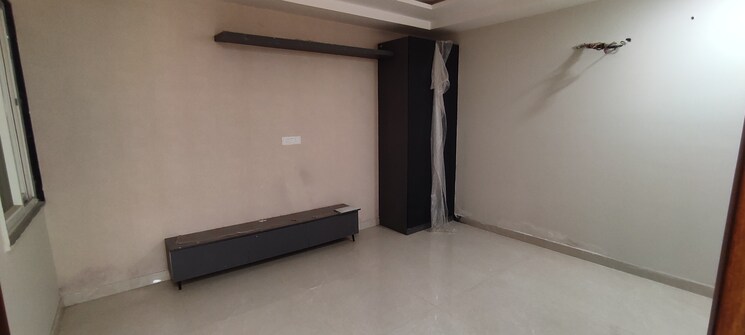 Room, sector 85 4 Bedroom 3150 Sq.Ft. Builder Floor In Sector 85 Faridabad 7842524
