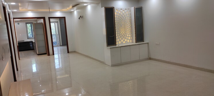 Room, sector 85 4 Bedroom 3150 Sq.Ft. Builder Floor In Sector 85 Faridabad 7842524