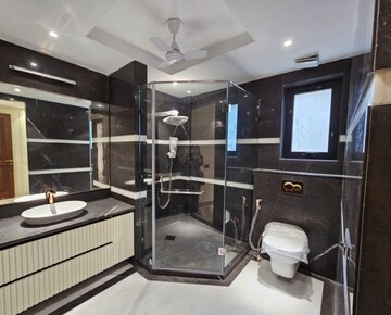 Attached Bathroom in 5 BHK Builder Floor at Rajender Nagar – for Sale