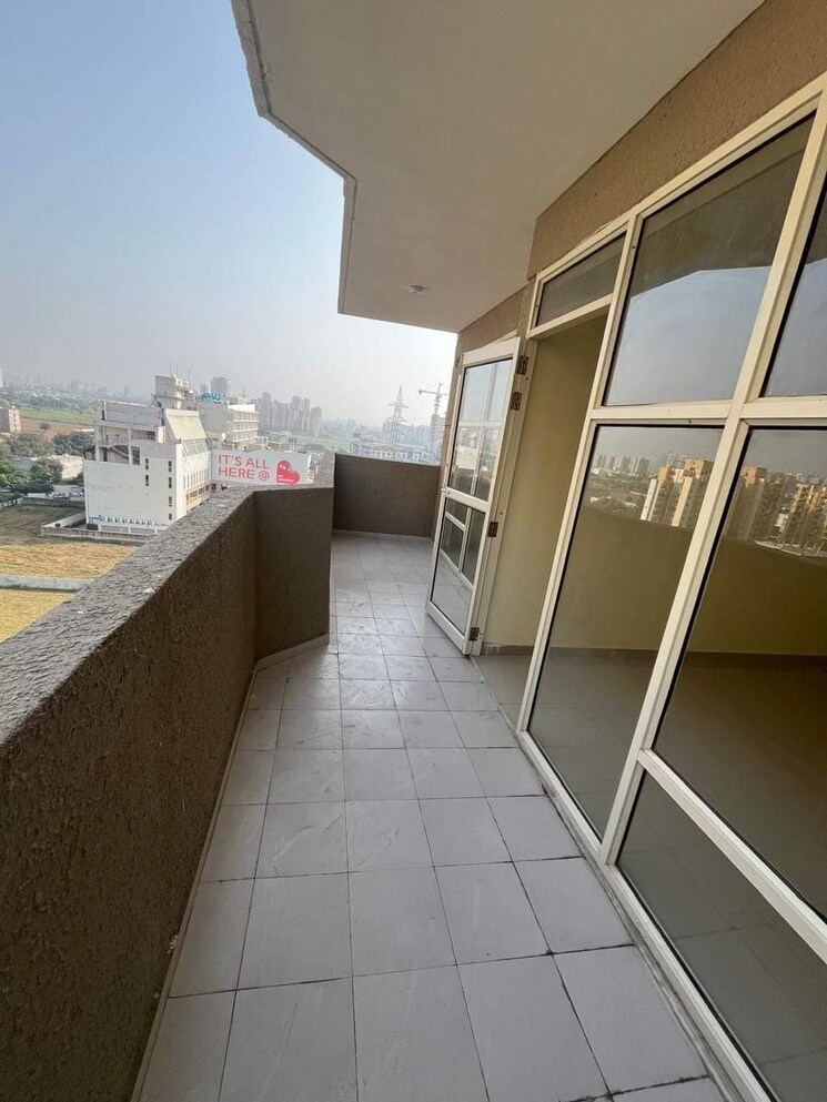 Balcony, pyramid-nest 2 Bedroom 600 Sq.Ft. Apartment In Sector 85 Gurgaon 7842841