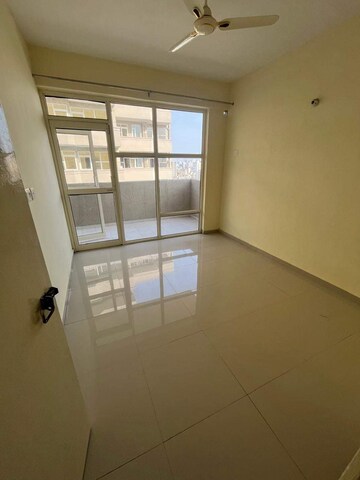 2 BHK Apartment For Rent in Pyramid Nest, Sector 85
