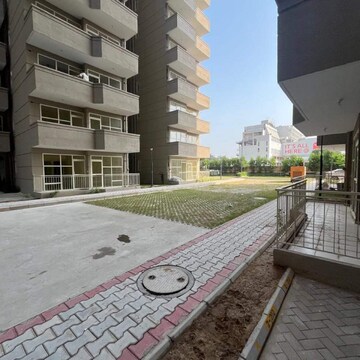 2 BHK Apartment For Rent in Pyramid Heights, Badha