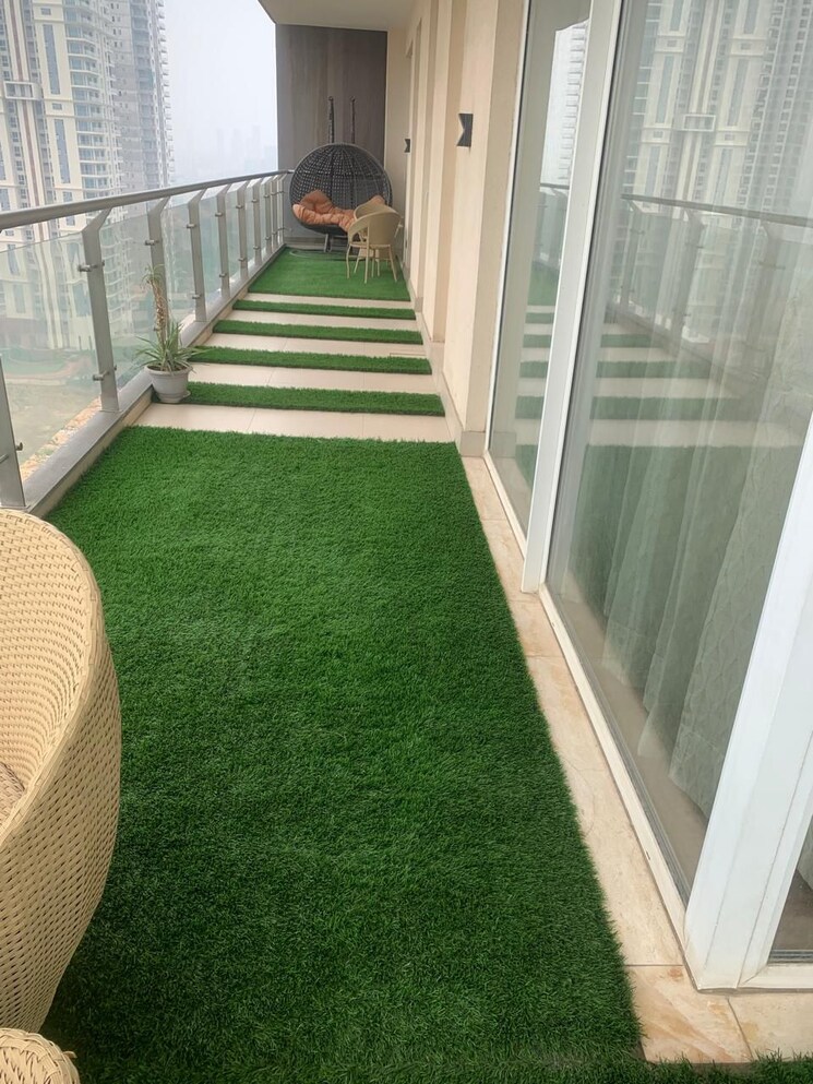 Balcony, mahindra-luminare 3 Bedroom 2985 Sq.Ft. Apartment In Sector 59 Gurgaon 7843180