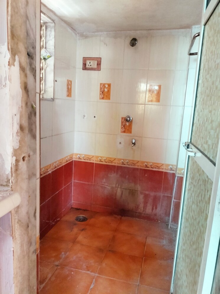 Bathroom, poonam-darshan-virar 1 RK 400 Sq.Ft. Apartment In Virar Palghar 7843269