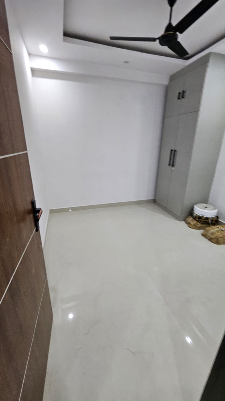 2 BHK Apartment For Rent in Mayur Vihar Phase 1 Delhi  7843316