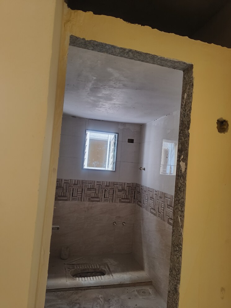 Bathroom, shree-datta-nagari 1 Bedroom 500 Sq.Ft. Apartment In Kalher Thane 7843400