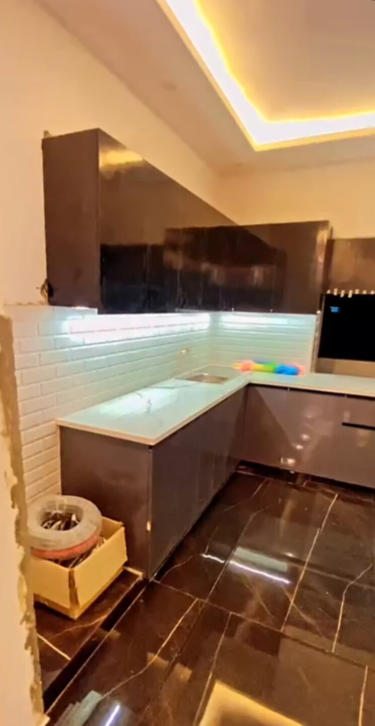 Master Bedroom, ardee-city 3.5 Bedroom 300 Sq.Yd. Builder Floor In Sector 52 Gurgaon 7843649