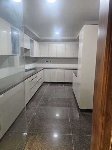 3 BHK Builder Floor For Sale in Paras Manor, Gwal Pahari