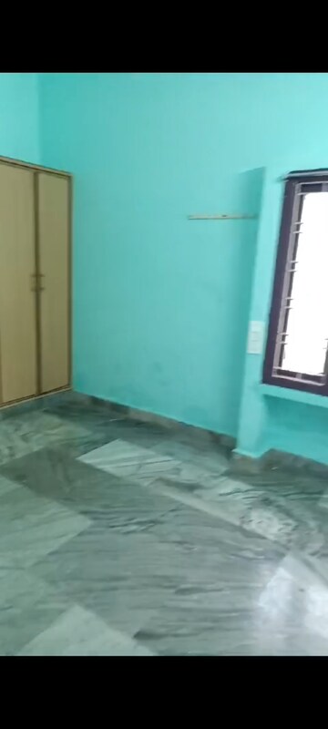 Room in 2 BHK Apartment at Tilak Road – for Sale