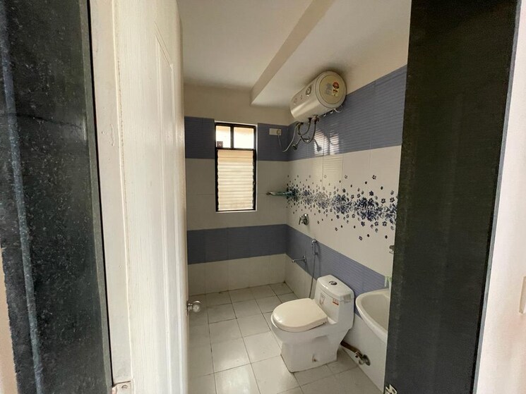 Bathroom, nanded-madhuvanti 2 Bedroom 938 Sq.Ft. Apartment In Sinhagad Road Pune 7844111