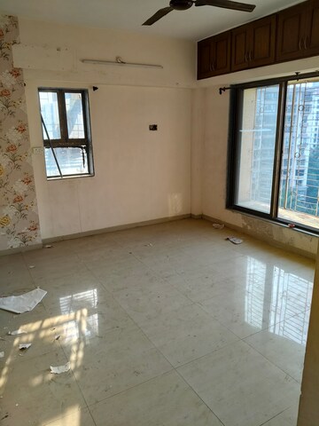 Room in 3 BHK Apartment at Unique Twins Tower CHS, Sector 20 Kharghar – for Sale
