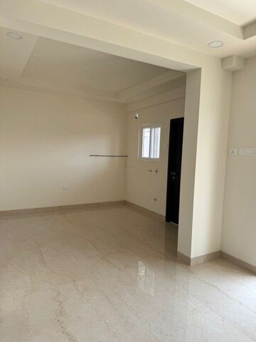 Room in 3 BHK Apartment at Niharika Skyline, Khajaguda – for Sale