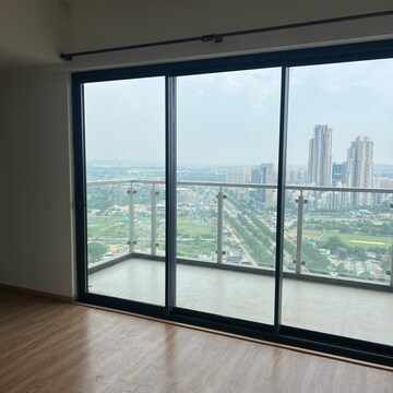Room in 4 BHK Apartment at M3M Latitude, Sector 65 – for Sale