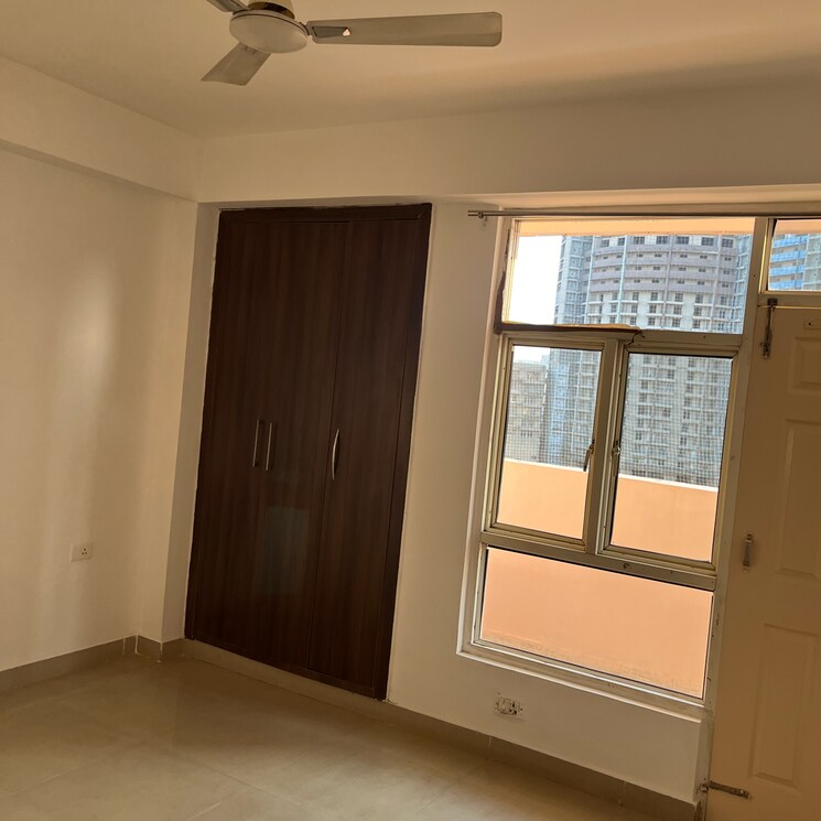 Room, supertech-crown-town 2 Bedroom 930 Sq.Ft. Apartment In Sector 74 Noida 7844362