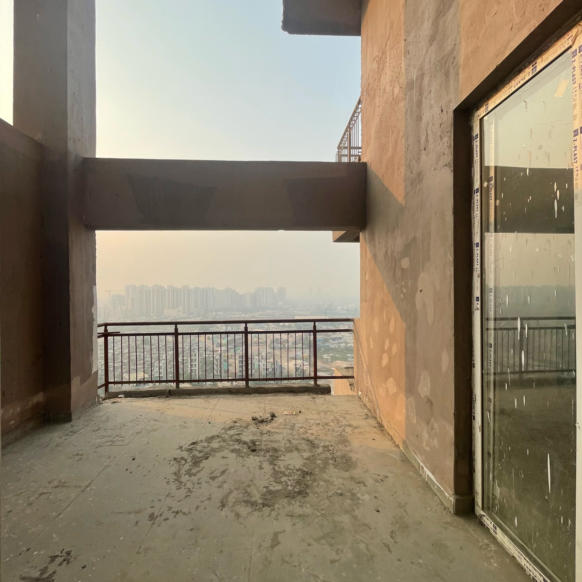 4 BHK + Servant Room,Extra Room Apartment For Sale in ILD Greens