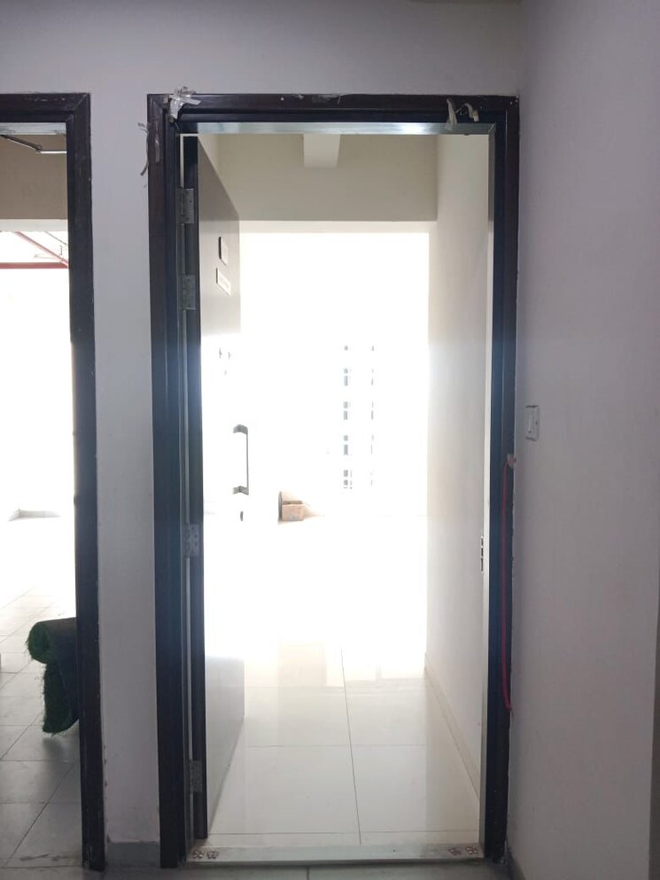 undefined, godrej-emerald 2 Bedroom 750 Sq.Ft. Apartment In Ghodbunder Road Thane 7844467