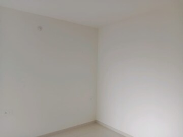 Room in 2 BHK Apartment at Godrej Emerald, Ghodbunder Road – for Sale