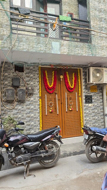 Gym in 6 BHK Independent House at Nawada – for Sale