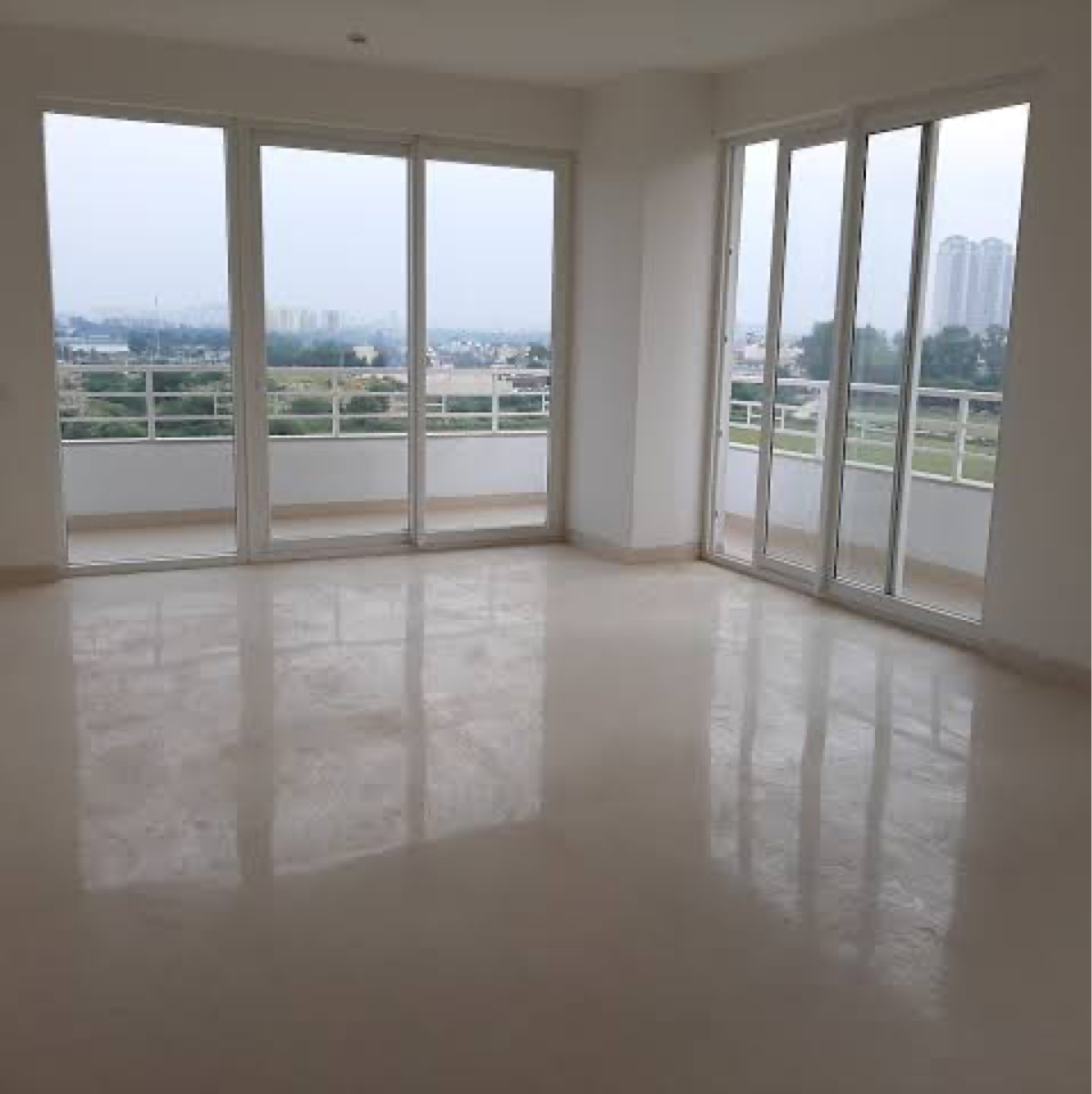 3 BHK + Servant Room 2450 Sq.Ft. Apartment in Puri Emerald Bay