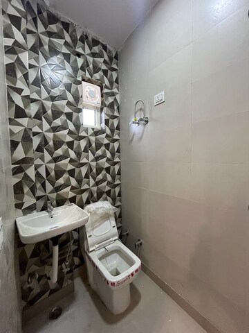 Bathroom in 3 BHK Apartment at Sector 4, Dwarka – for Sale