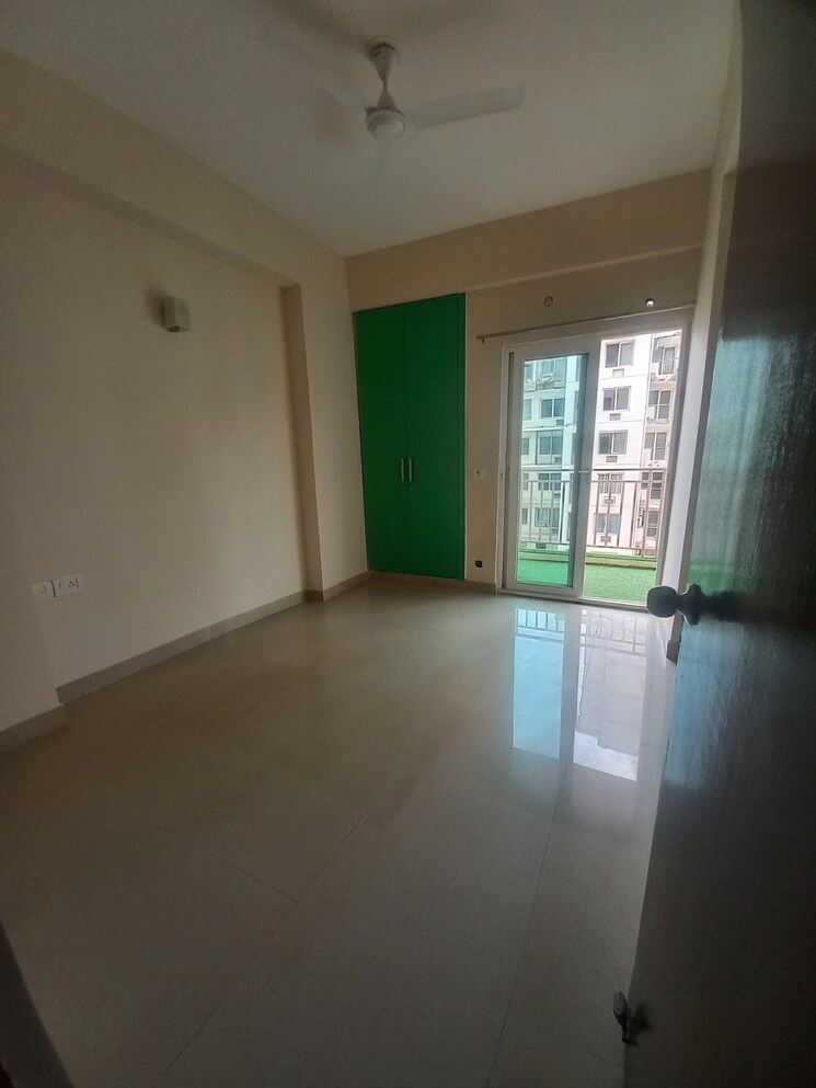 undefined, mahagun-moderne 3 Bedroom 1550 Sq.Ft. Apartment In Sector 78 Noida 7844700