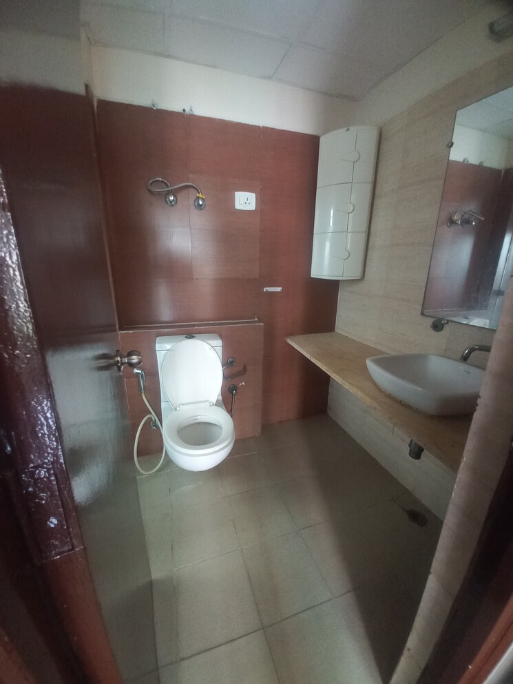 Kitchen, mahagun-moderne 3 Bedroom 1550 Sq.Ft. Apartment In Sector 78 Noida 7844700