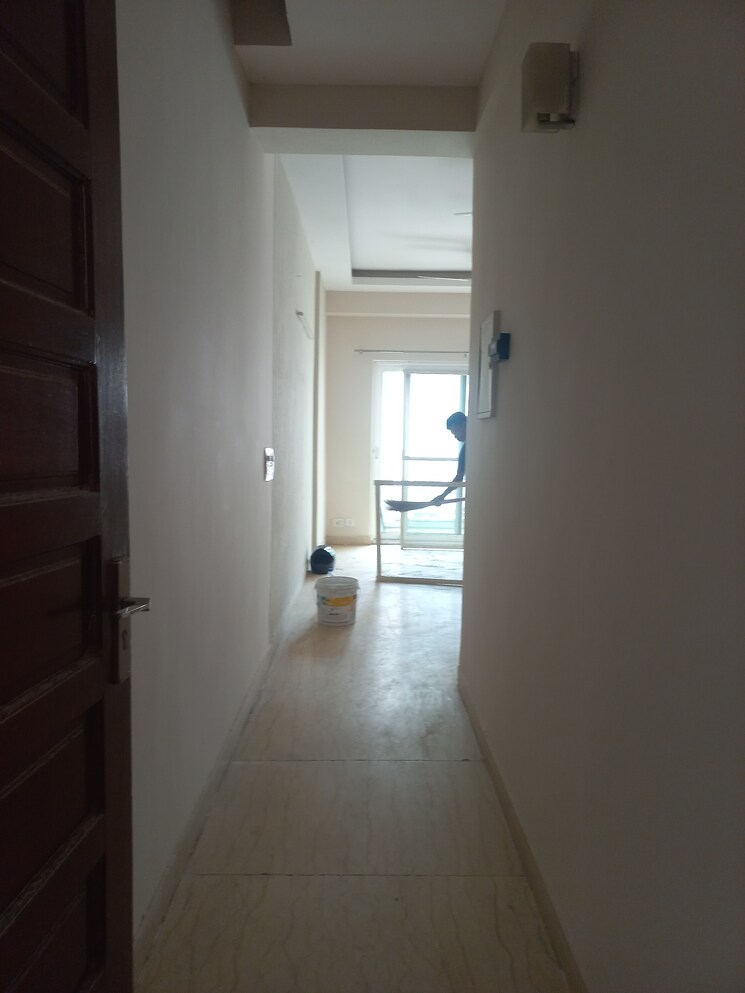 Kitchen, mahagun-moderne 3 Bedroom 1550 Sq.Ft. Apartment In Sector 78 Noida 7844700