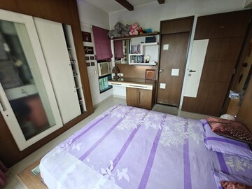 Bedroom in 3 BHK Apartment at Devashree Park, Kolshet Road – for Sale