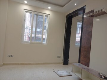 Room in 2 BHK Builder Floor at Malviya Nagar – for Rent