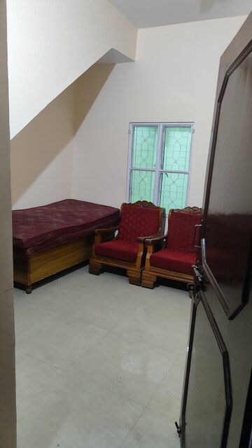 Staircase in 2 BHK Apartment at Katwaria Sarai – for Rent