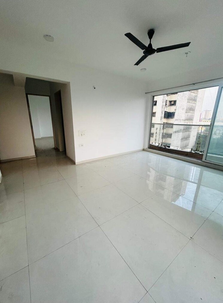 Living Room, soham-crystal-spires 2 Bedroom 871 Sq.Ft. Apartment In Ghodbunder Road Thane 7844864