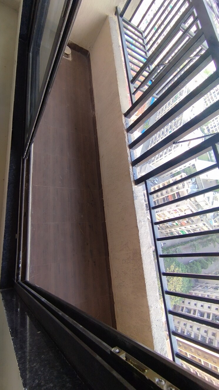 Balcony, raunak-city 1 Bedroom 700 Sq.Ft. Apartment In Kalyan West Thane 7844874