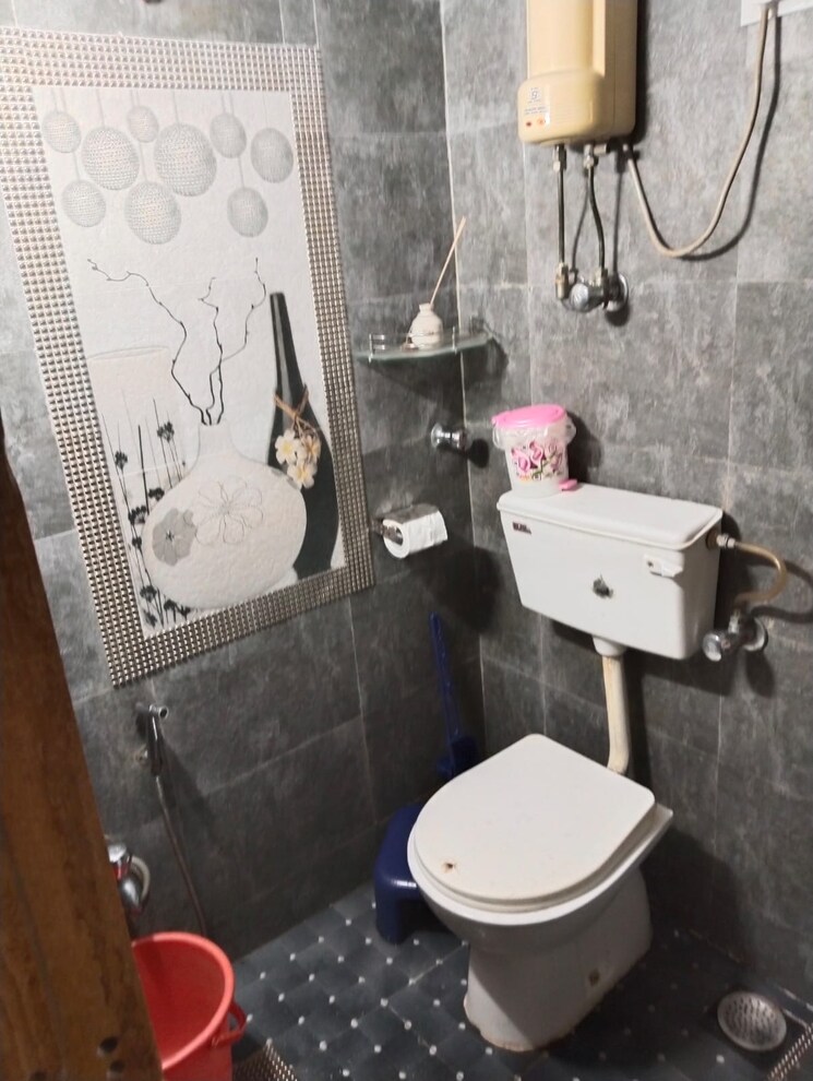 Bathroom, kanakia-iraisa-apartments 2 Bedroom 700 Sq.Ft. Apartment In Mira Road Thane 7844902