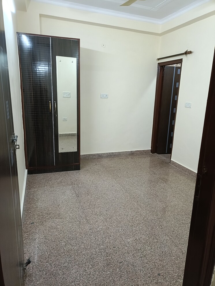 Room, mehrauli 2.5 Bedroom 700 Sq.Ft. Builder Floor In Mehrauli Delhi 7844935