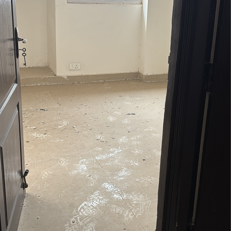 Room, amrapali-princely-estate 2.5 Bedroom 1015 Sq.Ft. Apartment In Sector 76 Noida 7844998