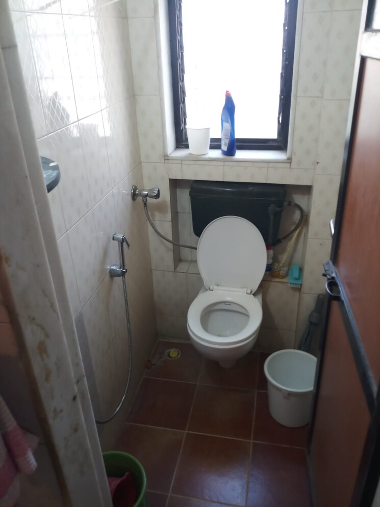 Bathroom, the-kamal-sagar-chs 2 Bedroom 750 Sq.Ft. Apartment In Bhandup East Mumbai 7845044