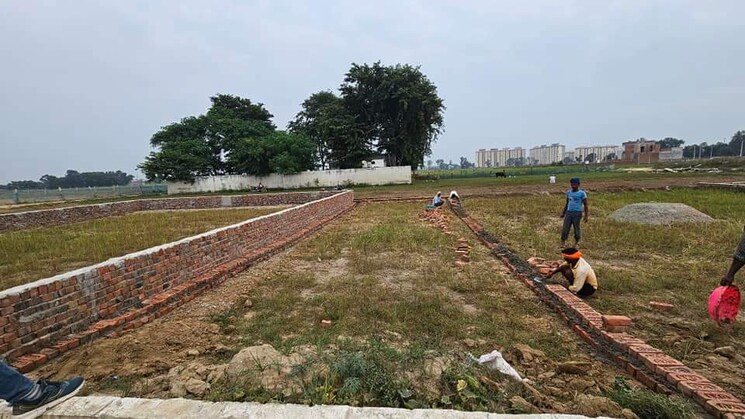 undefined, cbpl-mount-attalia  122 Sq.Yd. Plot In Jewar Greater Noida 7845088