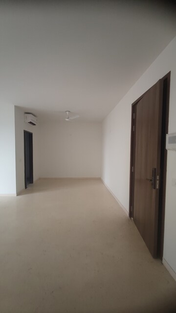 Room in 4 BHK Builder Floor at DLF Garden City Independent Floors, Sector 92 – for Sale