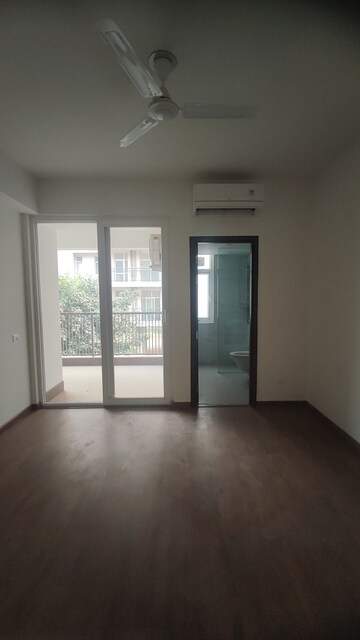 Room in 4 BHK Builder Floor at DLF Garden City Independent Floors, Sector 92 – for Sale
