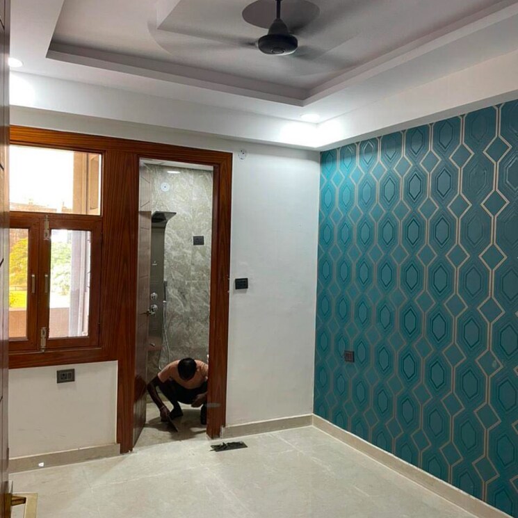 Room, sector 104 3 Bedroom 1450 Sq.Ft. Builder Floor In Sector 104 Noida 7845166