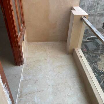 Balcony in 3 BHK Builder Floor at Sector 104 – for Sale