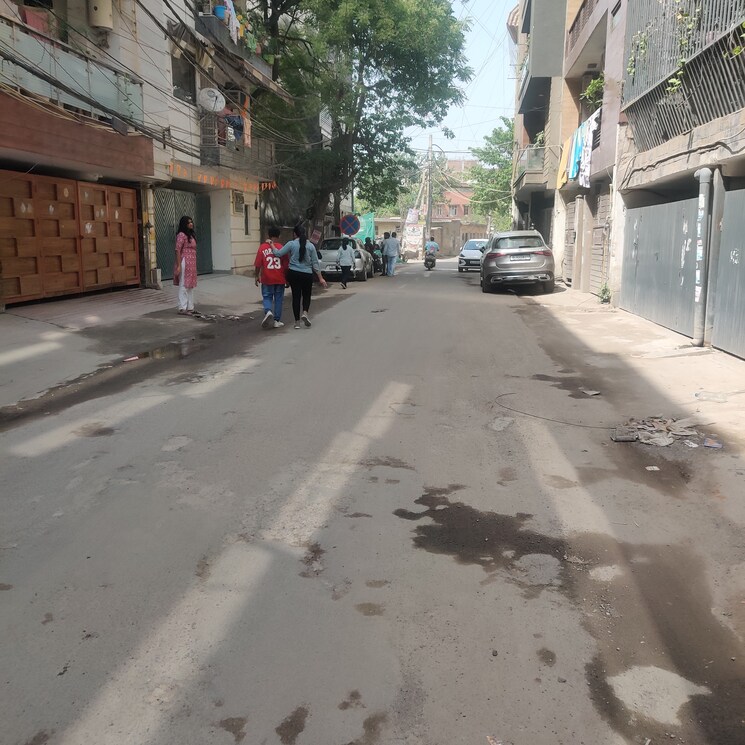 Exterior View, vasant kunj 3 Bedroom 135 Sq.Yd. Builder Floor In Vasant Kunj Delhi 7845210