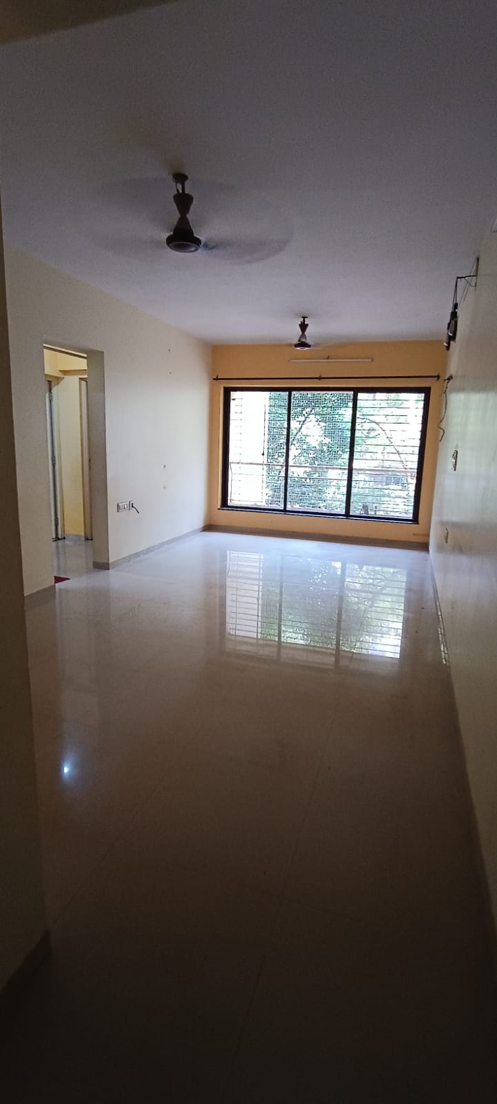 2 BHK Apartment For Rent in Rustomjee Riviera Malad West Mumbai  7845227